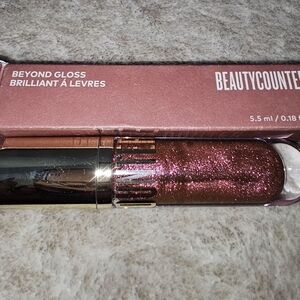 Beautycounter Beyond Gloss Amber Shimmer Lip Gloss